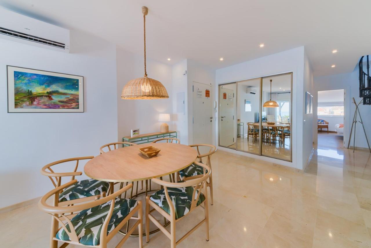 Holidays2Fuengirola Duplex With Stunning Sea View, Terraces,1St Line Beside Port Екстер'єр фото