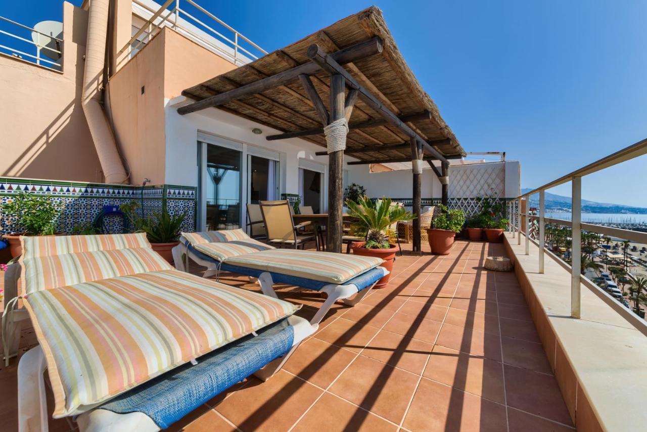Holidays2Fuengirola Duplex With Stunning Sea View, Terraces,1St Line Beside Port Екстер'єр фото